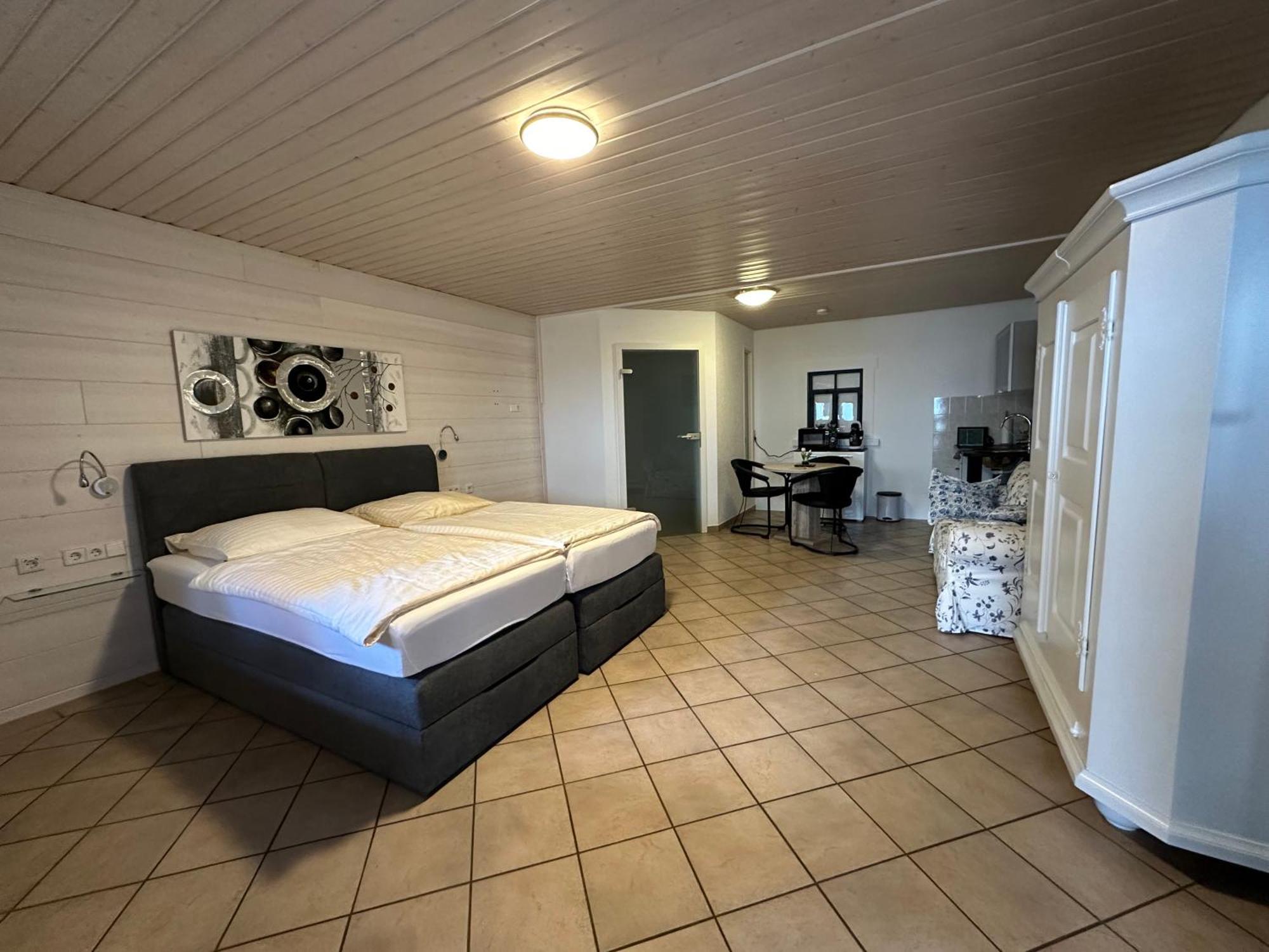 Pension Schramm Karlsruhe Dış mekan fotoğraf