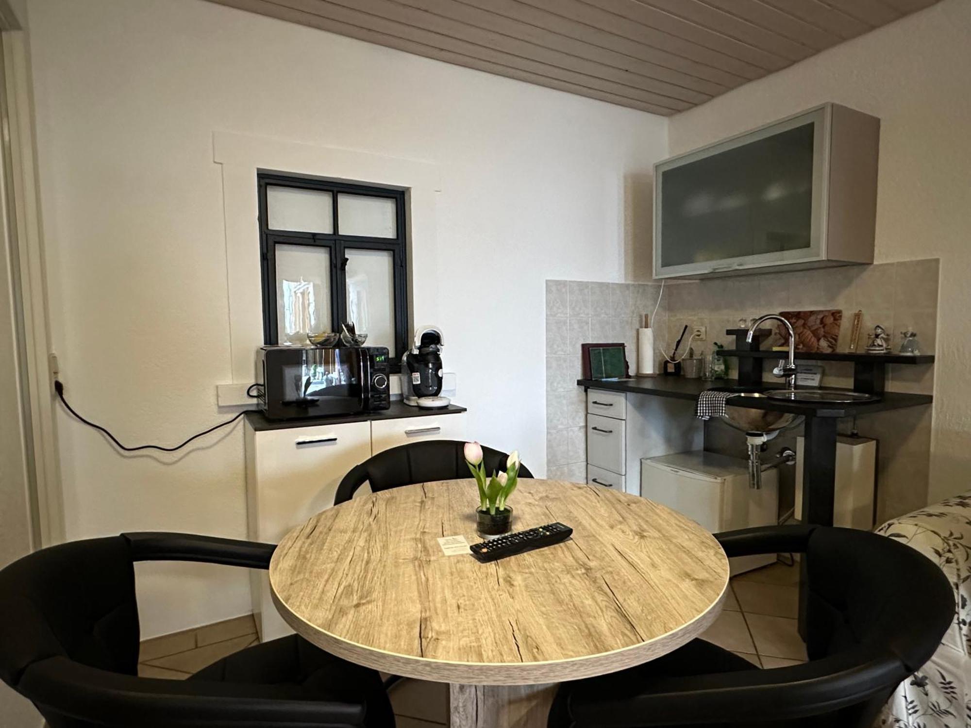 Pension Schramm Karlsruhe Dış mekan fotoğraf