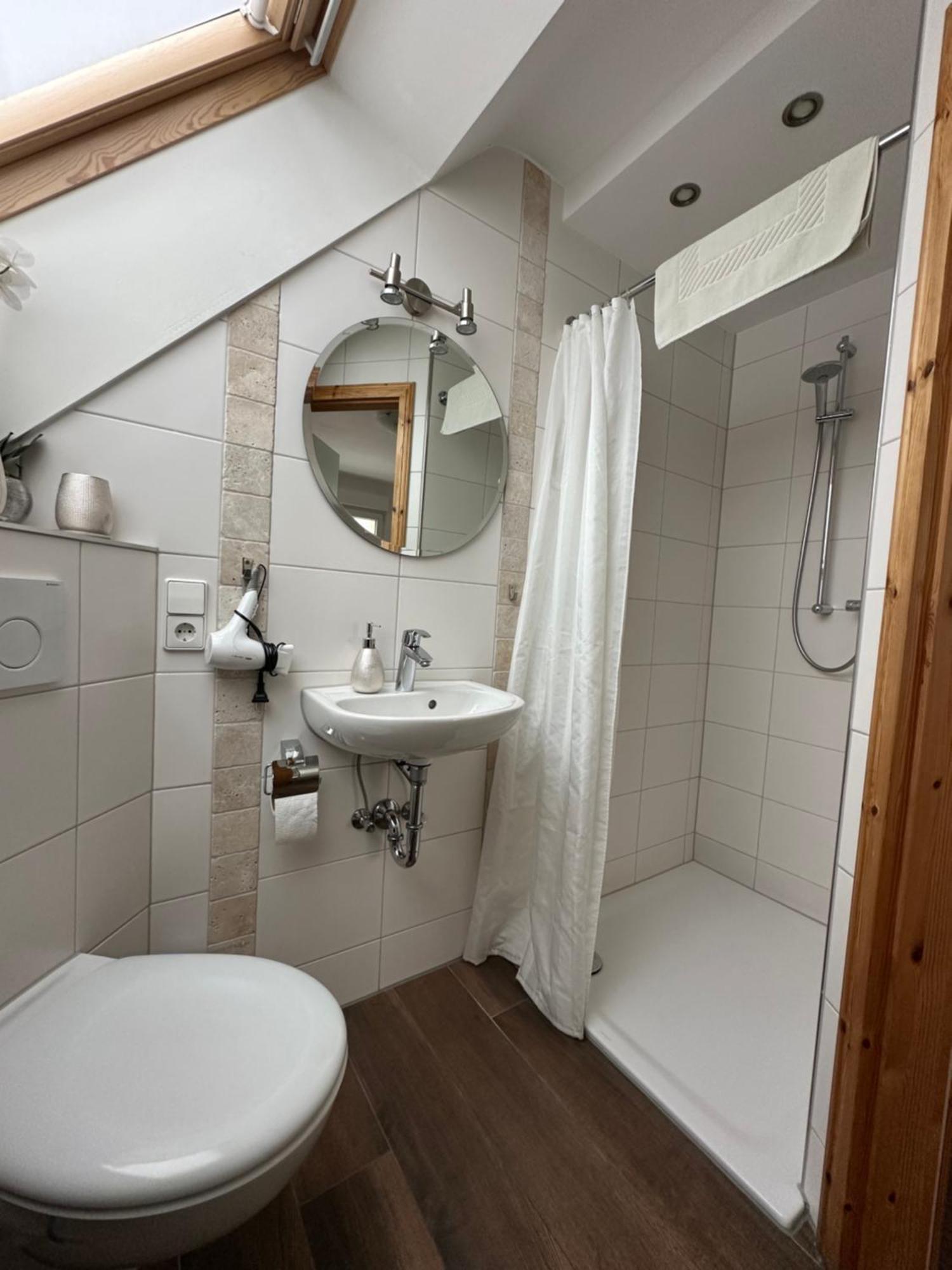 Pension Schramm Karlsruhe Dış mekan fotoğraf